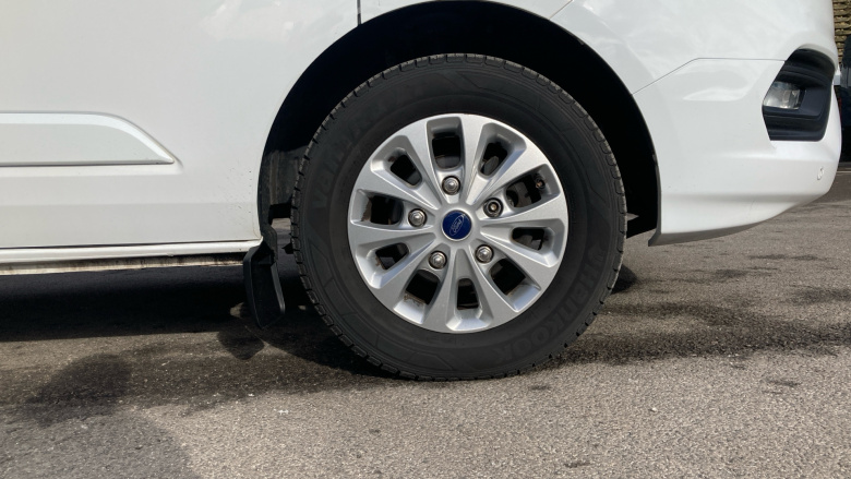 Ford Transit Custom 300 L2 Diesel Fwd 2.0 EcoBlue 130ps Low Roof Limited Van